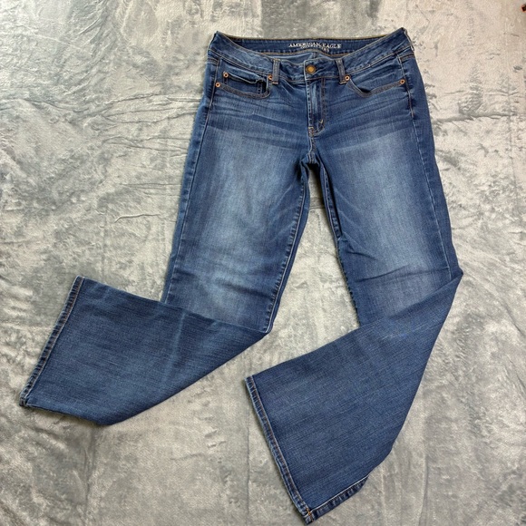 American Eagle Favorite Boyfriend Jeans Womens 12 Regular Mid Rise Wide Leg Blue - Picture 2 of 16